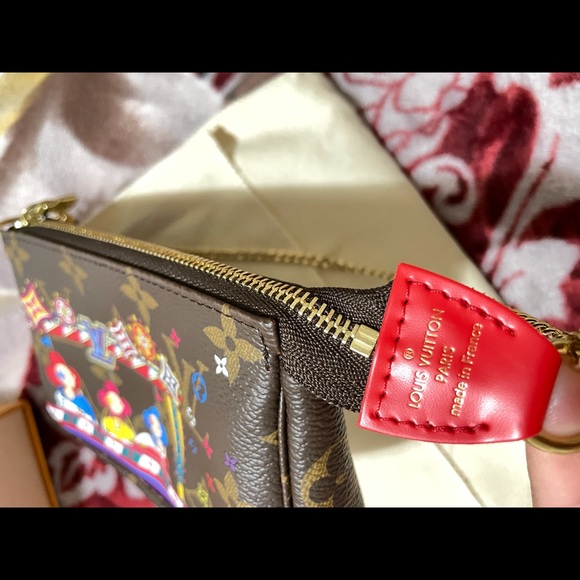 Authentic 2020 France LIMITED Edition Pochette - Picture 1 of 5